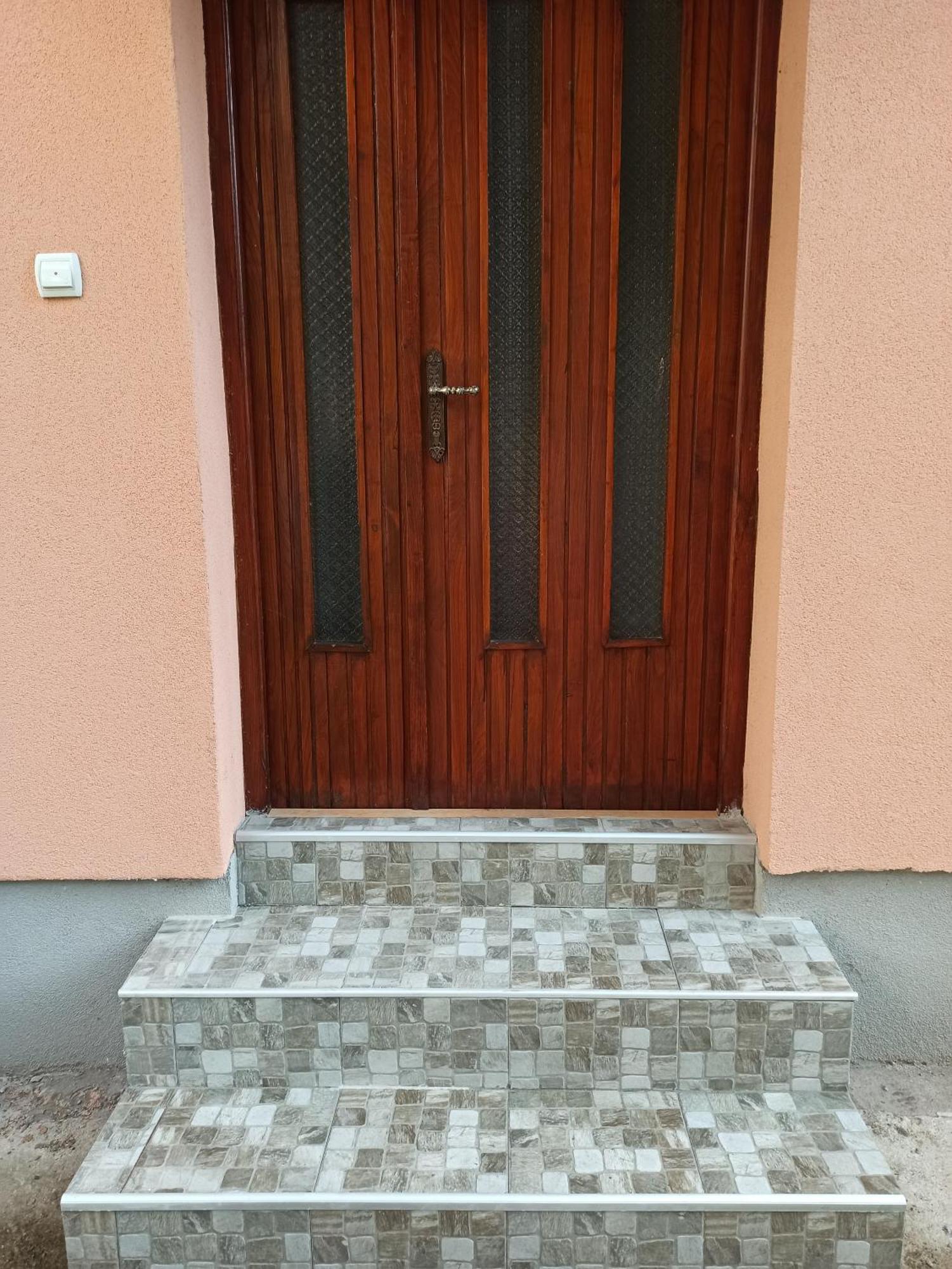 Apartman Kutak Пирот Екстериор снимка