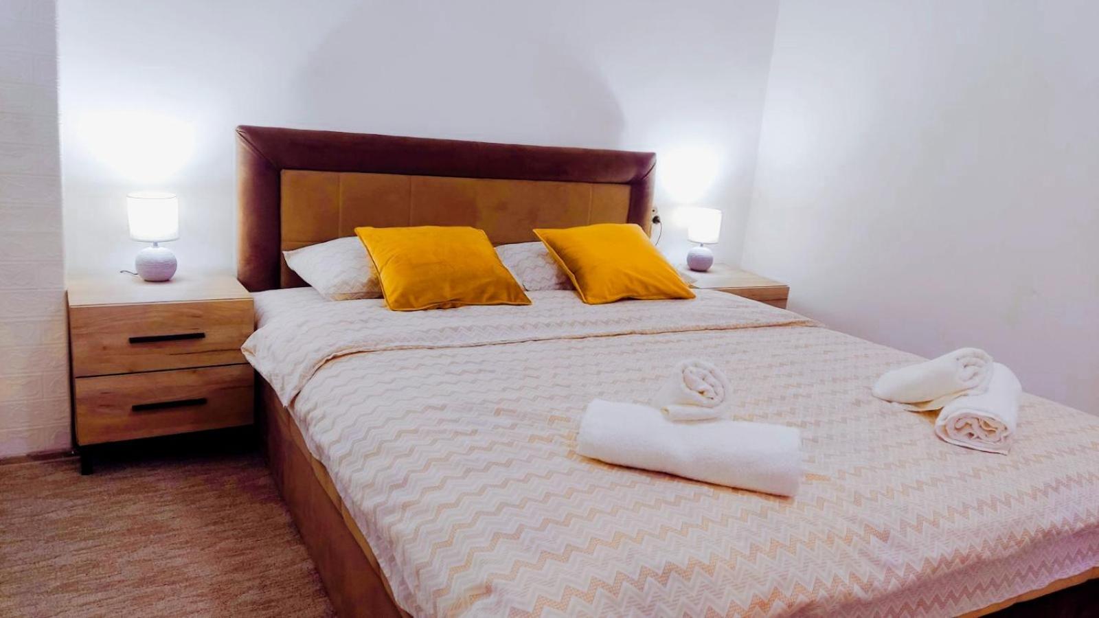 Apartman Kutak Пирот Екстериор снимка