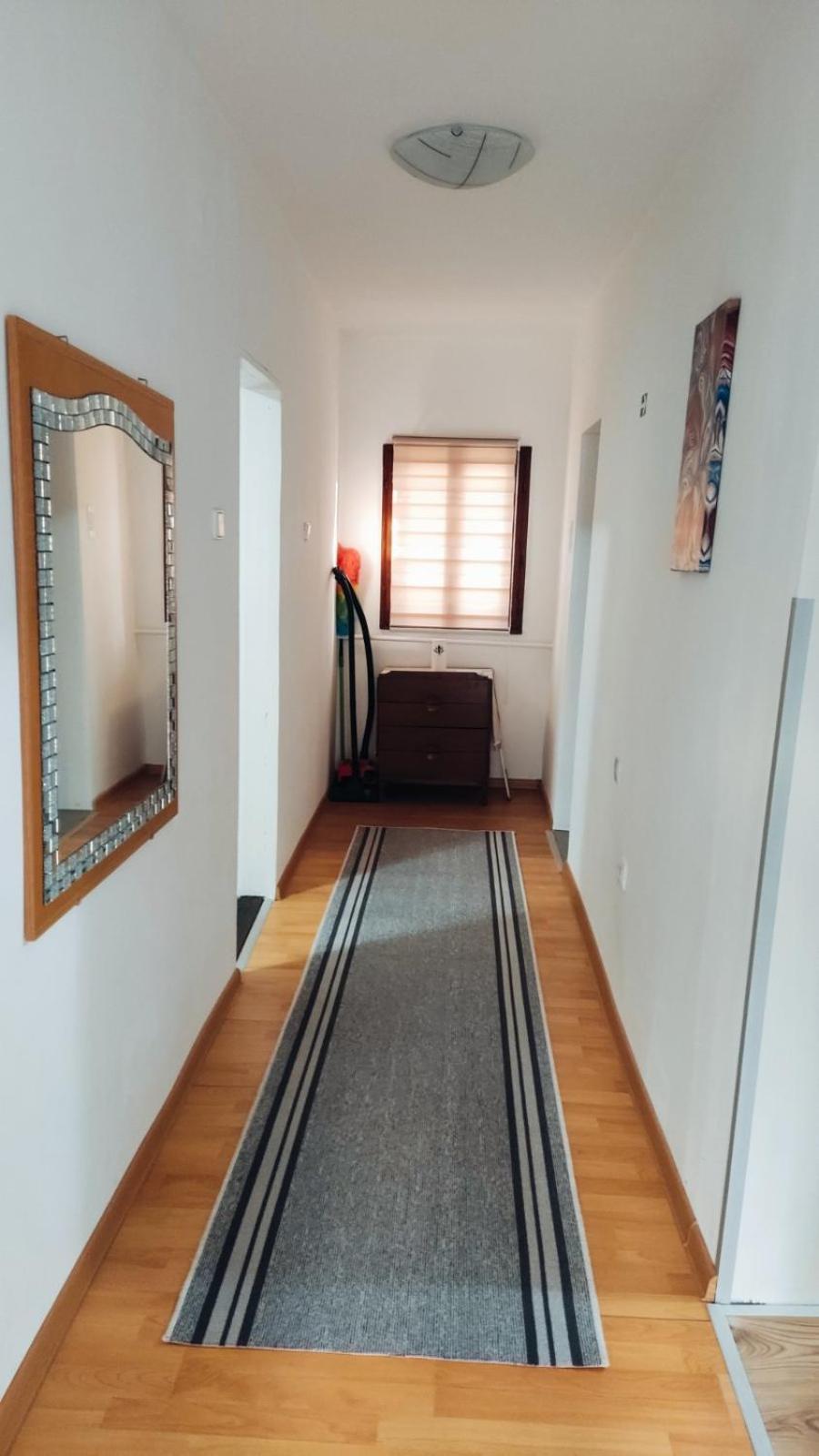 Apartman Kutak Пирот Екстериор снимка